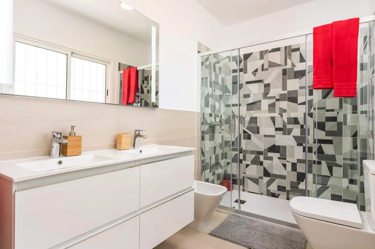 אדחה Villa Isotta By Villa Plus