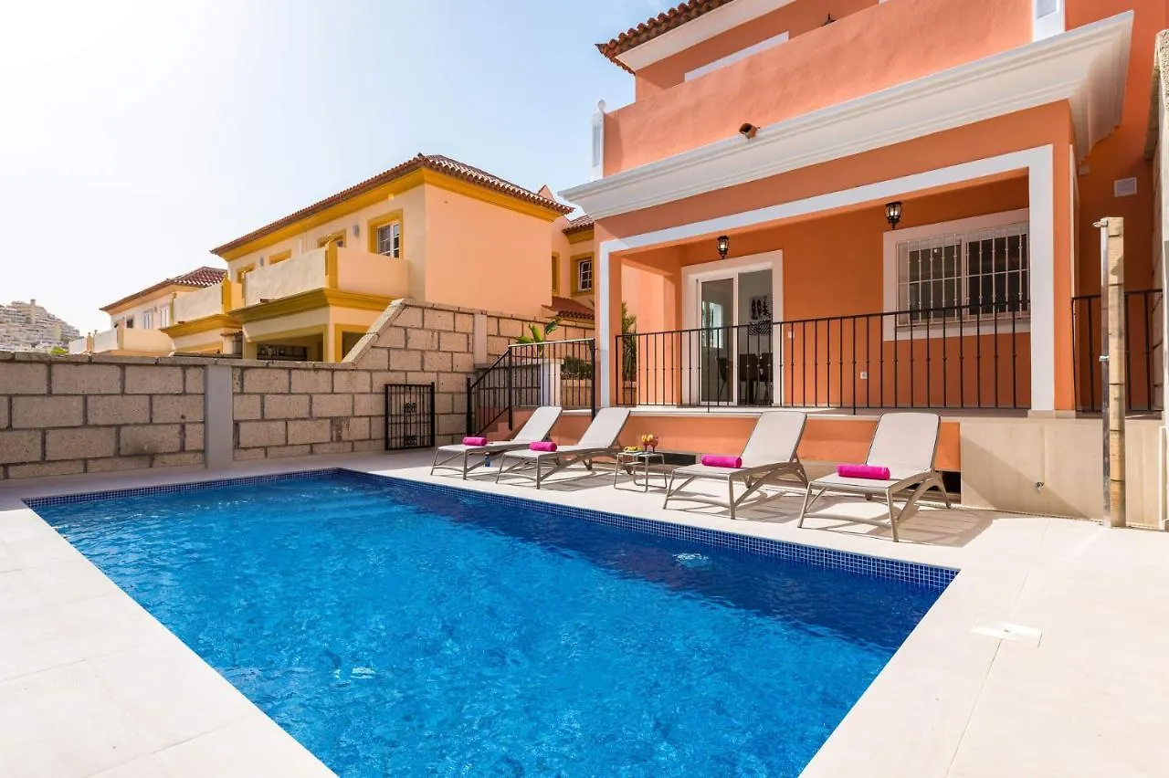 אדחה Villa Isotta By Villa Plus ספרד