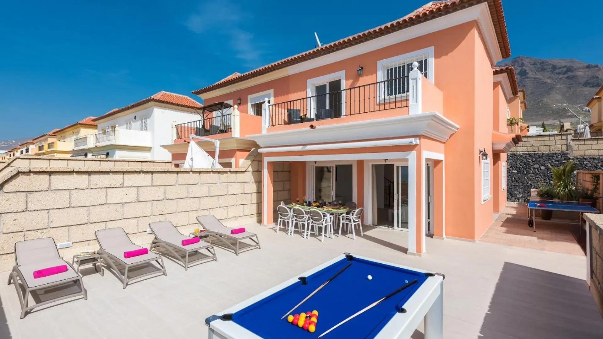 אדחה Villa Isotta By Villa Plus ספרד